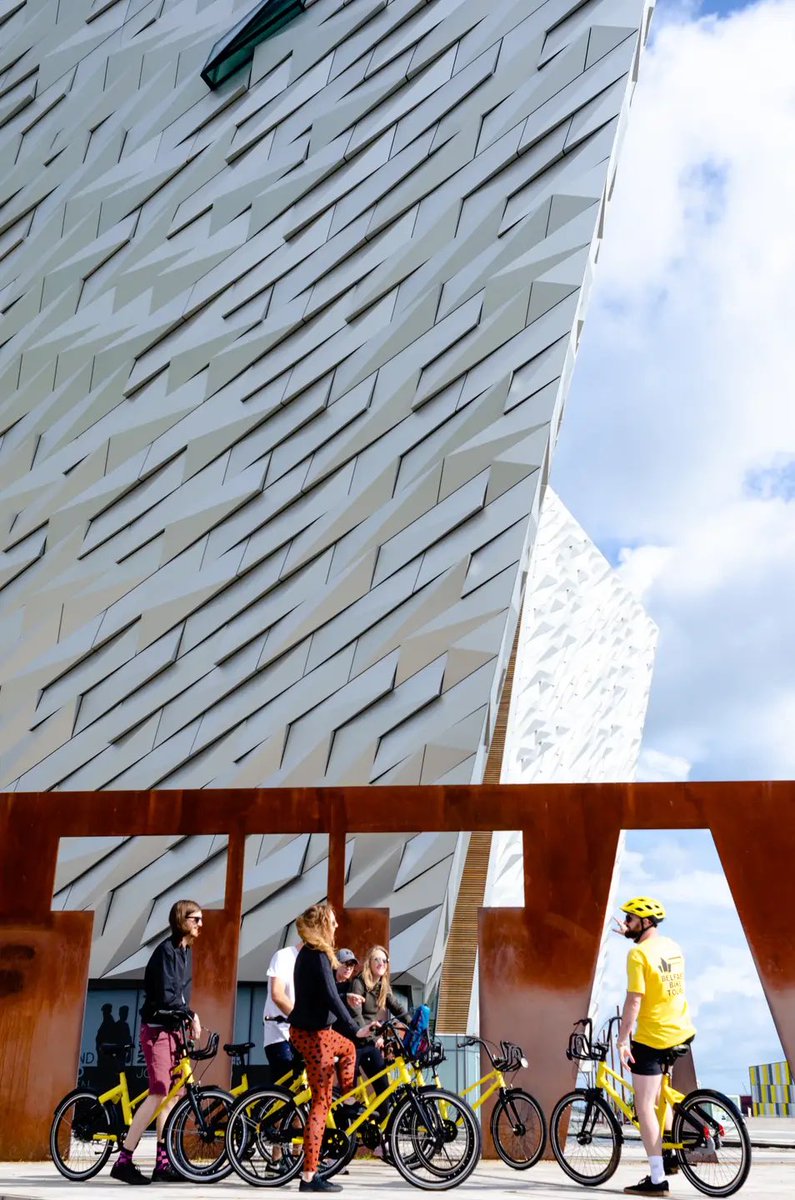 Hey Belfast! Let’s ride… We have a new Bike Tour &amp; does it look fun! Taking you on a 3 hour trip around Belfast - bikes and helmets included… check it out 👉🏽🎟 tinytours.com/activities/bel… #tours #belfast #fun