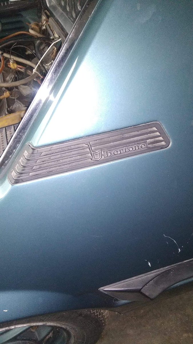 SuperNopi's tweet photo. FIAT bertone mbah @HoldenKlasik mesine belakang kayak VW ya.
#radidol https://t.co/Eeg99Tn8Zu