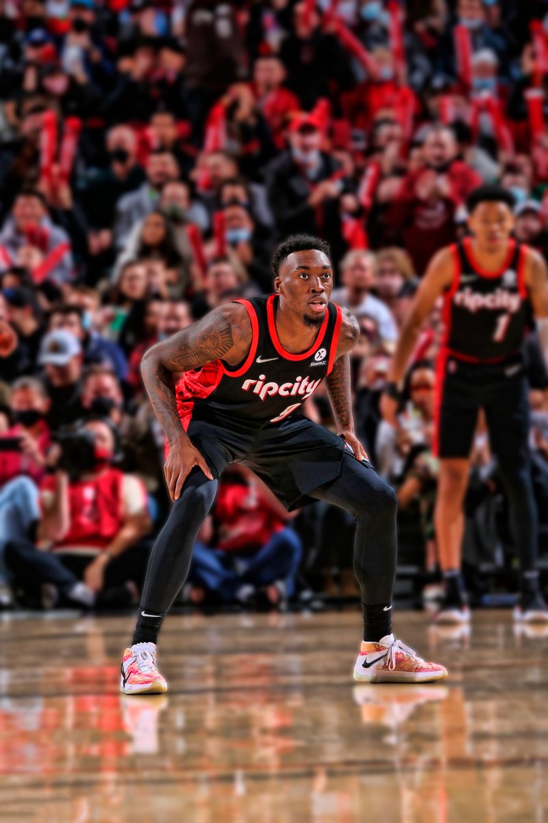 BlazersArgento's tweet photo. Nassir Little 🔒🔒🔒 https://t.co/5cgQNYJkIy