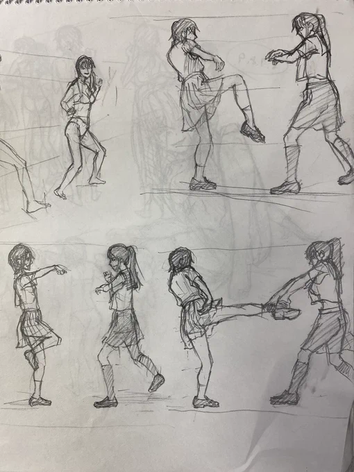 ハァーイ積み上げぇー
制服6体ね!
描き始めはダメなんだけど、3体目くらいから良くなるかな
後ろに透けるシスターマリンはほっとけよな! 