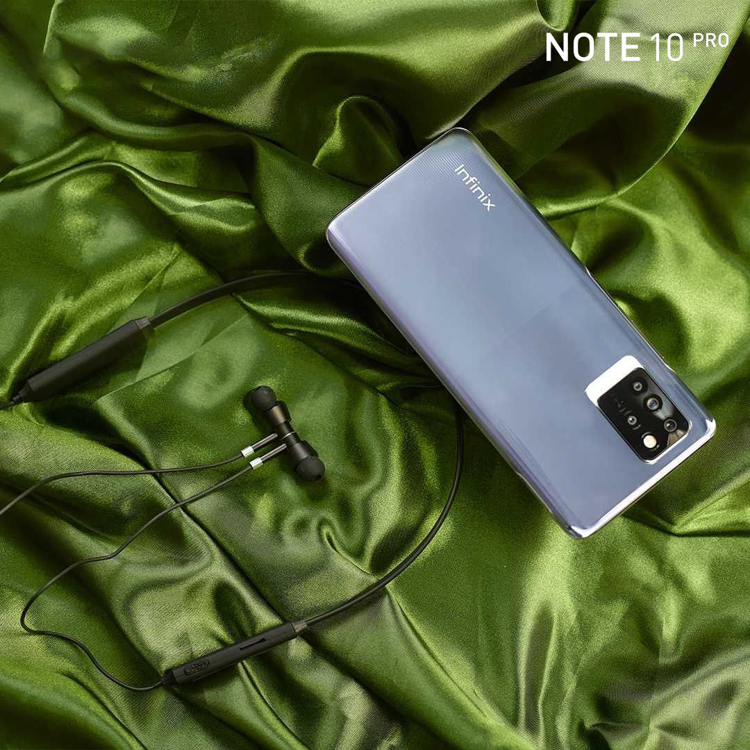 infinixuganda's tweet photo. Take time out to relax as you play your favorite songs and movies with the #InfinixNOTE10Pro's long lasting battery. https://t.co/tJOKVGHX9u