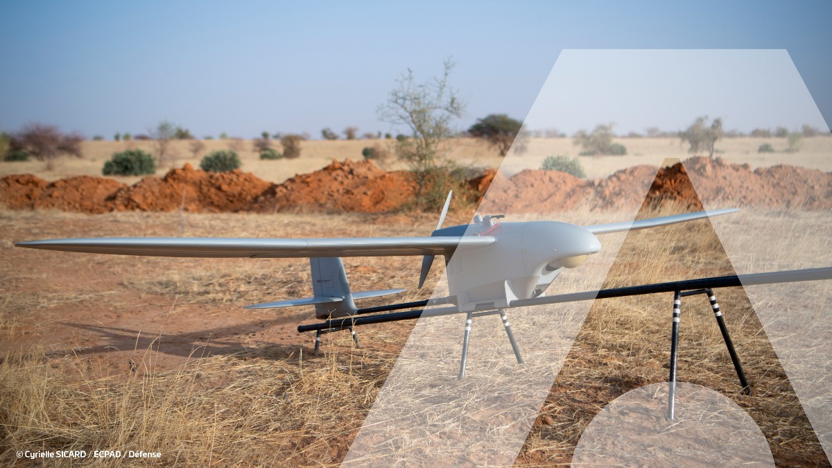 ThalesDefence's tweet photo. [#CollaborativeCombat] Need autonomous intelligence 💡 gathering and offensive reconnaissance capability for your #FrontLine units? With the Spy’Ranger mini-#UAV system, be more protected 🛡 and connected than ever! https://t.co/dtD8TlZdVt #Drone #UAS #Optronic https://t.co/PoTR0EBnxf