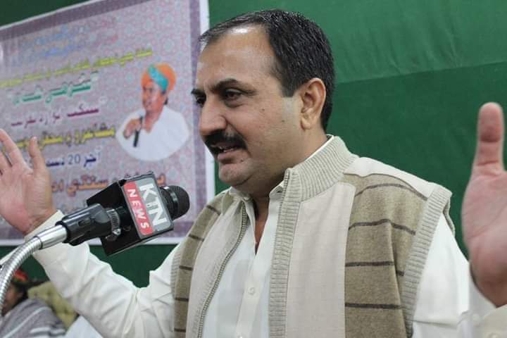 ArbabAiaz's tweet photo. Happy birthday to you dear sir. Wish you many more. Stay blessed https://t.co/54Nlu8vFpT