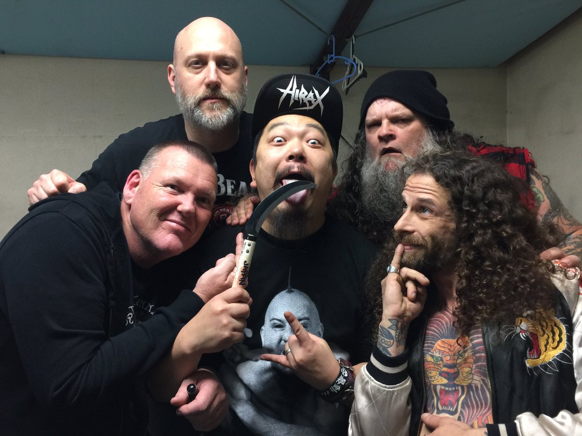 duskordie's tweet photo. 3年前の今日！！
ワンクールのレギュラーより一回の伝説カマした日、最高の1日でした！

丁度今頃タイヤがはずれたキャリーバッグを引きずりながら名古屋の英雄が会場入りした頃かな笑

果たしてワンクールのレギュラーより一回の伝説、三度目はあるのか…⁈
開催希望の人いたらRT

#GenocideFest https://t.co/Wg4i3I2i2x