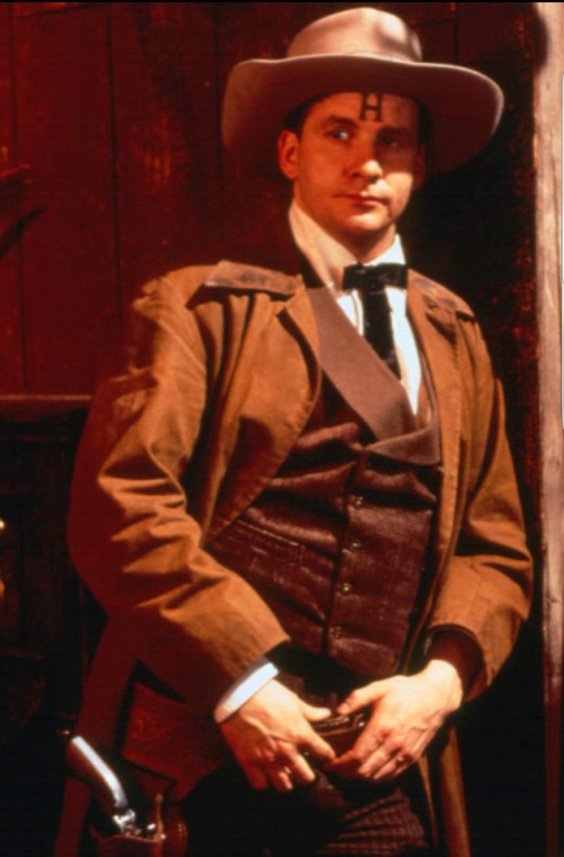 CBarrieFans's tweet photo. Dangerous Dan McGrew barefist fighter extraordinaire. #chrisbarrie #actor #impressionist #comedian #RedDwarf #arnoldrimmer #hologram #dangerousdanmcgrew #cowboy #whataguy #gunmenoftheapocalypse https://t.co/RgyjPXUAJO