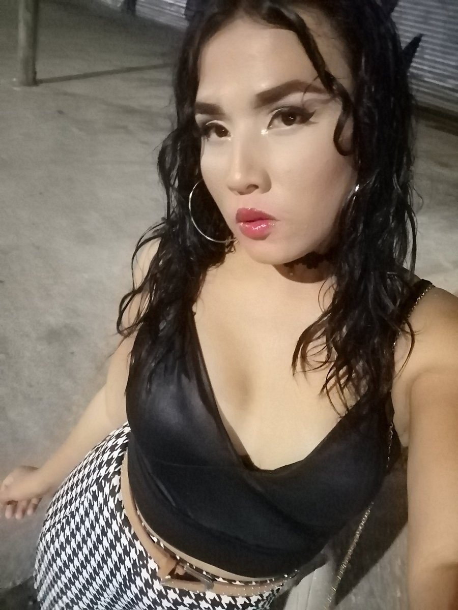 KarlithaAlexa's tweet photo. https://t.co/g5gxNtPLZX