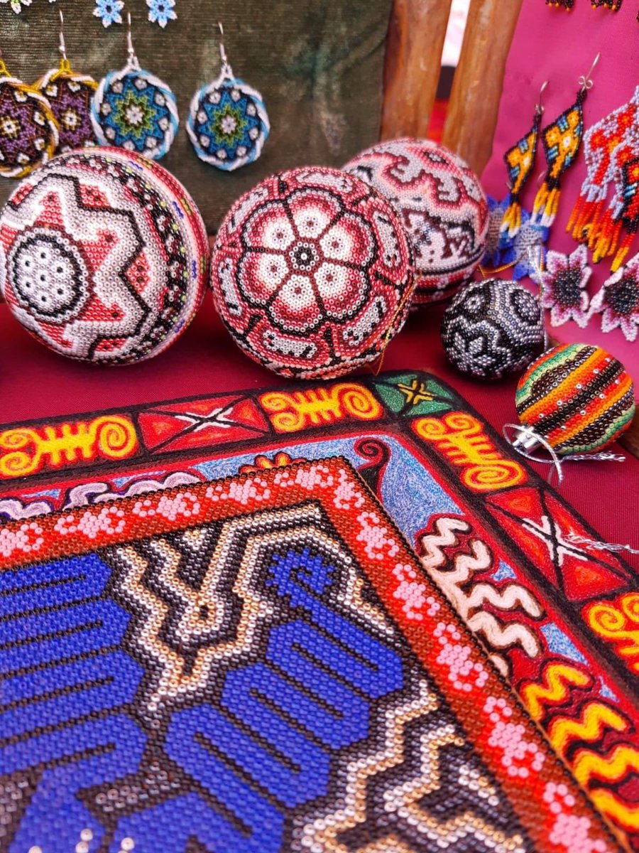 FiestaIndigena's tweet photo. La Ciudad de México reconoce, promueve y garantiza los derechos culturales de la población indígena en esta gran ciudad. https://t.co/GOxXkFZvKT