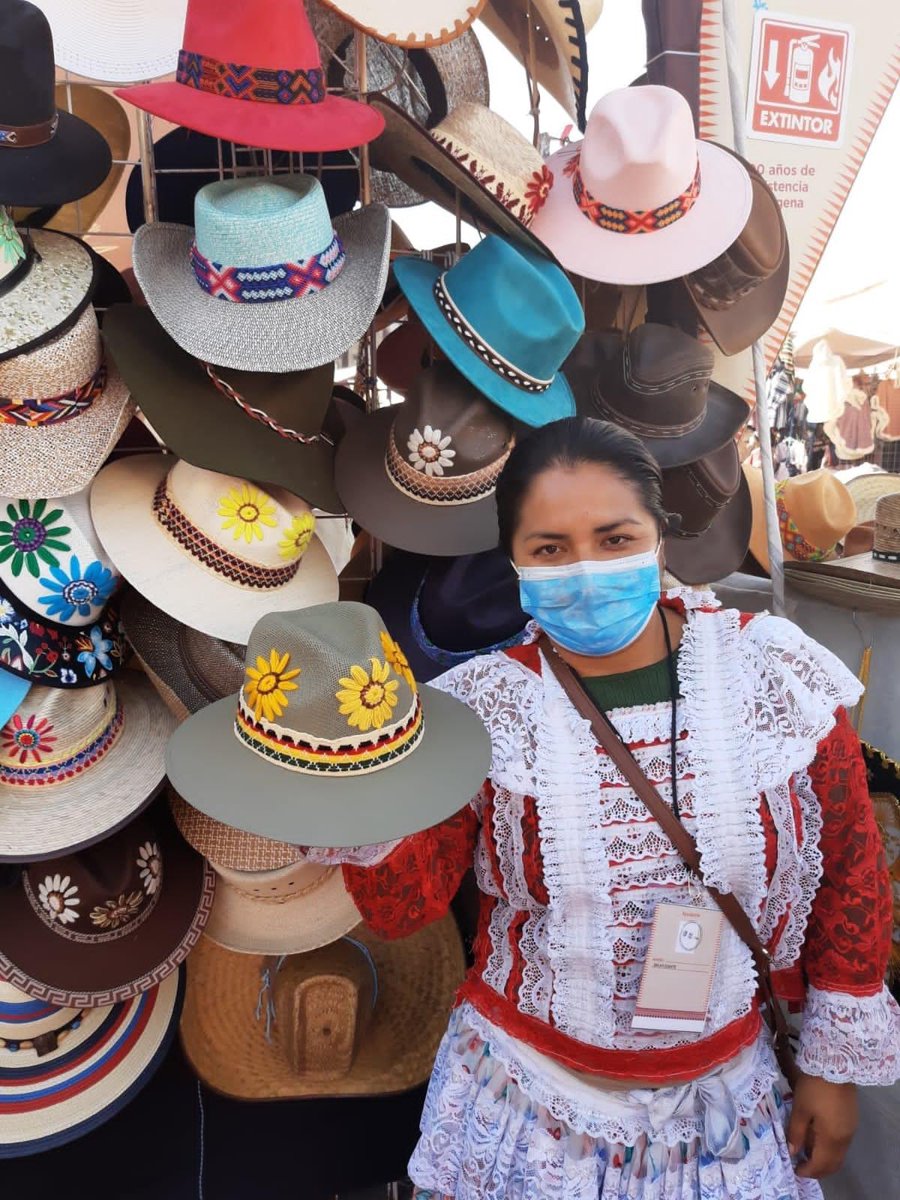 FiestaIndigena's tweet photo. La Ciudad de México reconoce, promueve y garantiza los derechos culturales de la población indígena en esta gran ciudad. https://t.co/GOxXkFZvKT