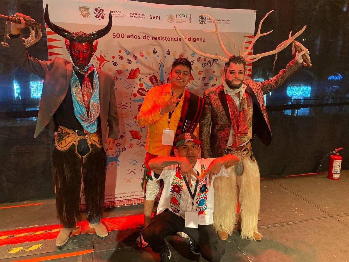 FiestaIndigena's tweet photo. ¡Vivan los pueblos originarios! ¡Vivan las comunidades indígenas! ¡Viva la pluriculturalidad! ¡Viva la Ciudad de México! 

Muchas gracias a todas y todos por hacer esto posible.  

#FiestaIndígena2021 https://t.co/yJt40PAjnZ