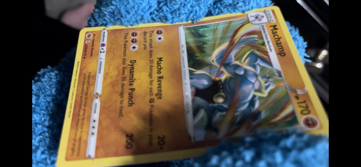 ItsAllFractal's tweet photo. @rhymestyle - thank you for the grading video. I tried some myself &amp; took some videos. Here are some screenshots of one. It won’t let me send vid. My ameture grade is 8.5-9 due to the white spots around the edge and the slightly crooked back print. I'd appreciate your thought. https://t.co/uqv3x2SCYy
