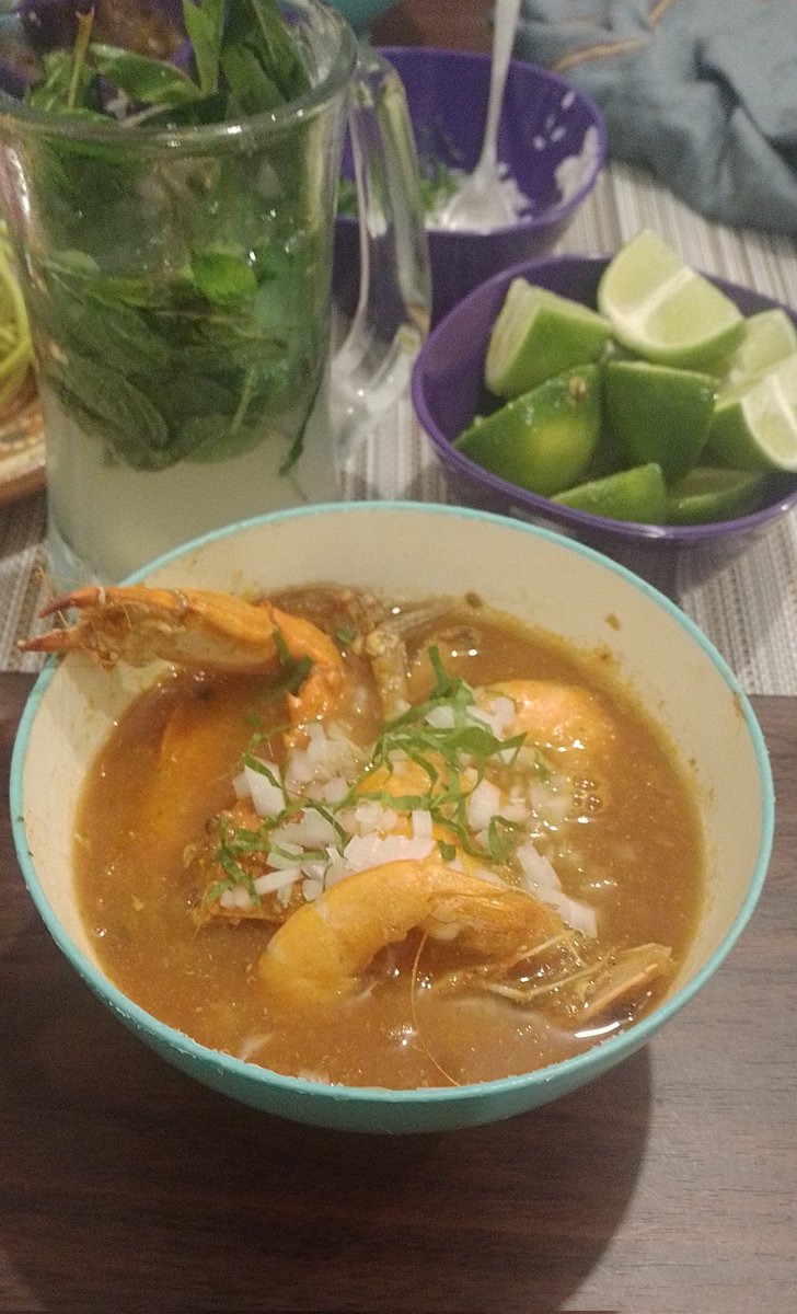 Alex Laguna tweet media