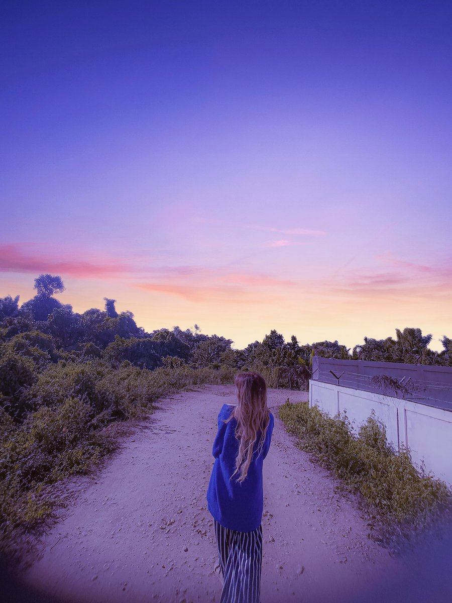 essyv5's tweet photo. Sunset and you are my fav. one❤ https://t.co/mJpGJ23870
