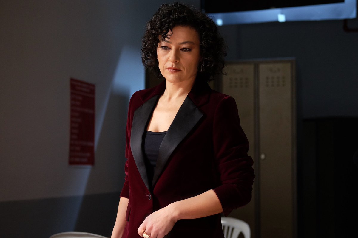 TvDunyasii's tweet photo. #Yargı’nın hikayesine ‘Seda’ karakteriyle Nergis Öztürk dahil oldu. Yer aldığı televizyon dizileri ve sinema filmlerinin yanı sıra tiyatro oyunlarıyla da birçok başarılı projeye imza atan Öztürk, hikayede Engin’in (Onur Durmaz) avukat teyzesi Seda’ya hayat verecek. https://t.co/8cGlXercDV