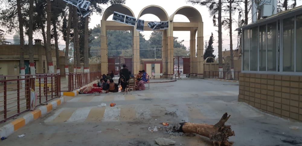 Xadeejournalist's tweet photo. Balochistan University again locked  down after provincial govt &amp; University administration fail to to locate missing students Faseeh Baloch &amp; Sohail Baloch who were abducted from University hostel earlier this month. Protesters include both teachers &amp; students https://t.co/9SrfGoVEsV