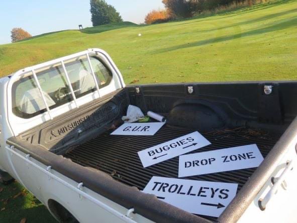 PinseekerGolf's tweet photo. Keep the golf traffic moving this Autumn...
Check out our stencil kits!
https://t.co/jgi3ndNske
#stencils #GUR #nexttee #pinseeker #winter #golftraffic #trafficcontrol ⛳️ https://t.co/8zwcr1w7WS