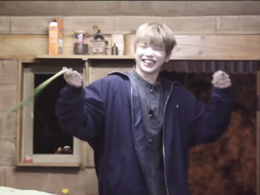 KDanigall's tweet photo. #MAMAVOTE #kangdaniel https://t.co/ZYUOIwvMW7