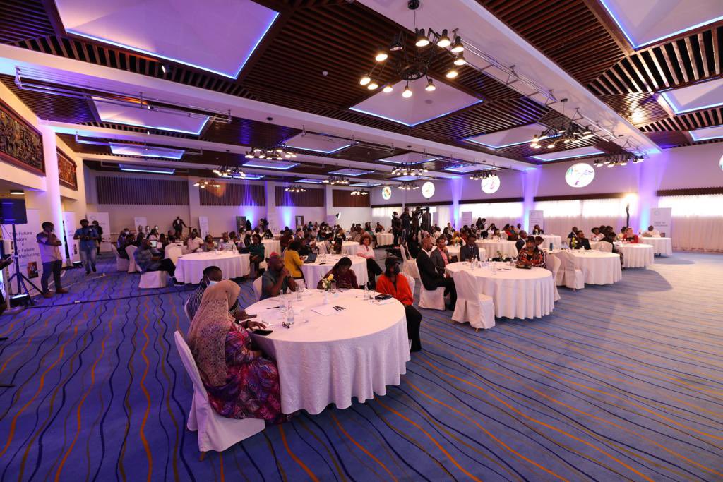 AbsaKenya's tweet photo. .@JeremyAwori it is gratifying to see sector players like @wowzi_ke taking the role of enabling content creators to monetise their work with a target to create 1 million jobs across Africa by the end of this year and this is really commendable. #SMWNairobi #WowziTheWorld https://t.co/CUz8eHWGPp