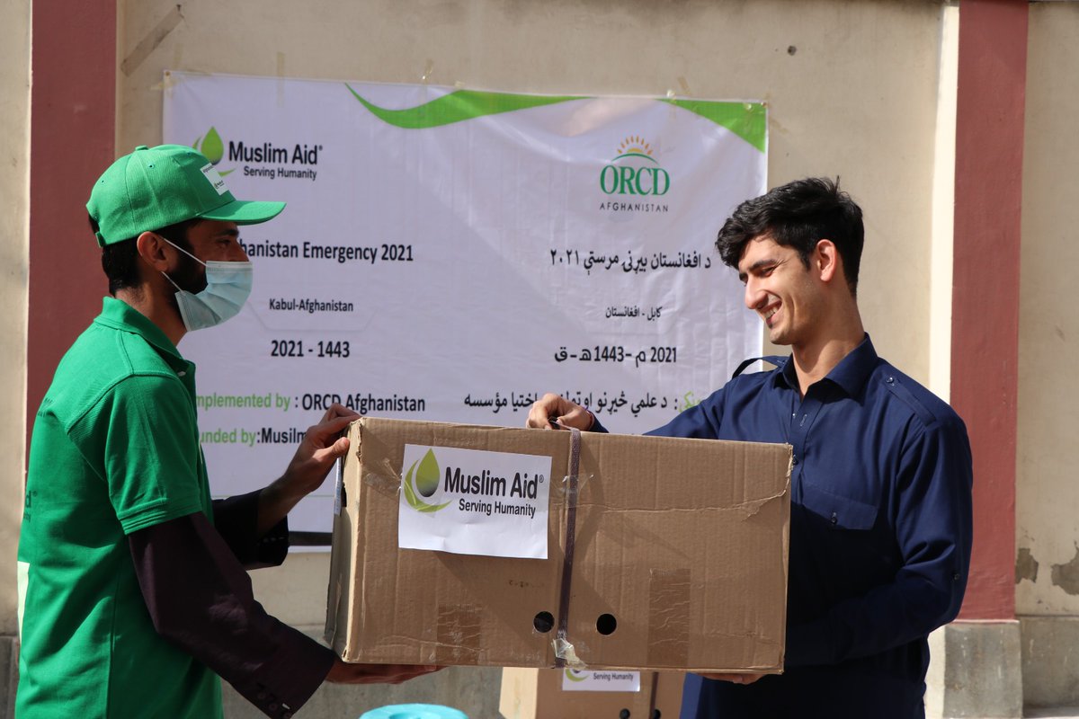 Muslim_Aid's tweet photo. Alhamdulillah Muslim Aid continues to provide emergency food parcels and hygiene kits to families and children in Afghanistan.

This wouldn't be possible without your support. 

With winter fast approaching now is the time to give. 

Donate now! https://t.co/AIl4tau6rh