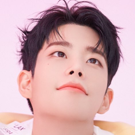 intokmj's tweet photo. myungjun’s puppy eyes. ♡ #mj https://t.co/F07VB1DBOB