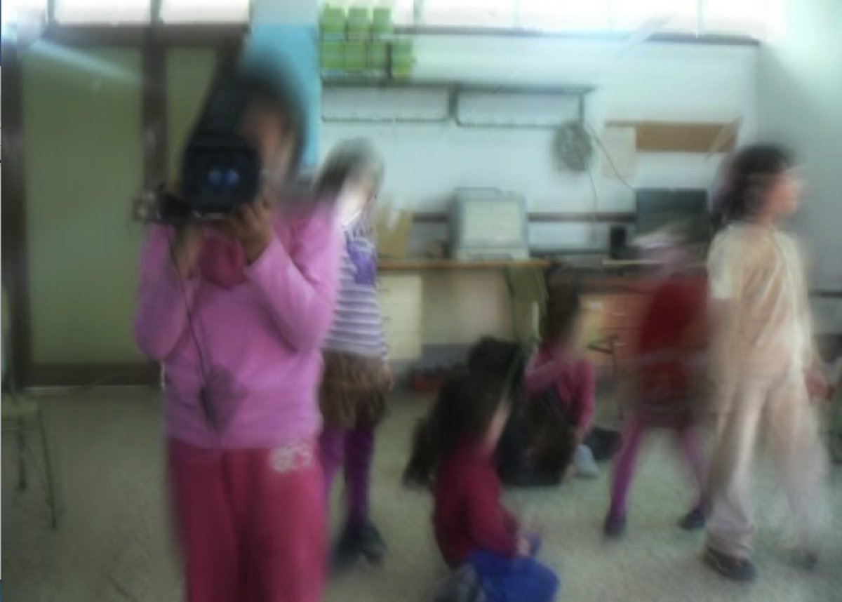 Imparto este curso en la UNED sobre Alfabetización Audiovisual para Docentes. Por si hay alguna persona que se dedique a la educación que esté interesado. La matrícula es hasta el 30 de noviembre. 
formacionpermanente.uned.es/tp_actividad/i…