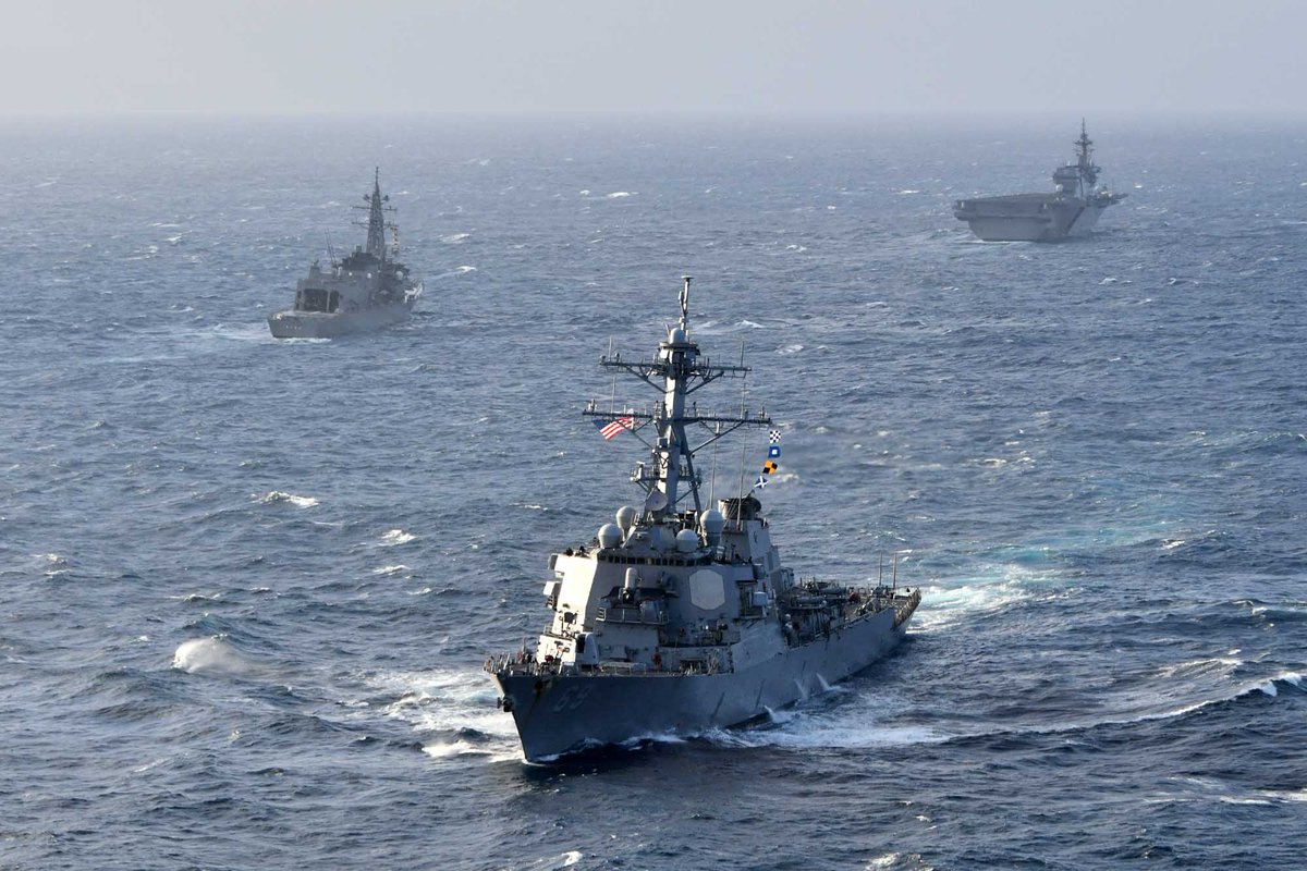 JMSDF_SDF_ENG's tweet photo. 14-27 Nov, #IPD21 unit JS KAGA and JS MURASAME conducted bilateral exercise with USS MILIUS in the South China Sea. The advanced operational capability of USS MILIUS became a part of the IPD21 unit and enhanced tactical skills and interoperability. @US7thFleet #FOIP #alliance https://t.co/3yHotrGrIl