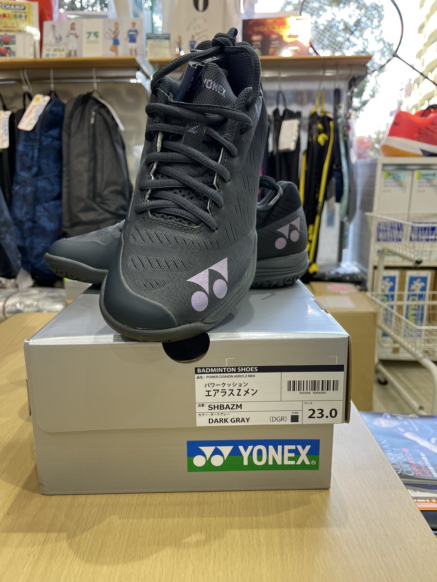 all_champ's tweet photo. ⭐️新製品入荷のお知らせ⭐️
ヨネックスより、
SHB-AZM新色入荷しました😊‼︎
こちらはメンズモンデルとなっております✨
ぜひ店頭にてご覧下さい🙇‍♀️
天王寺

#YONEX #ヨネックス #エアラス #新色 #チャンプ #バドミントンプロショップチャンプ https://t.co/DhsEt3ehCl