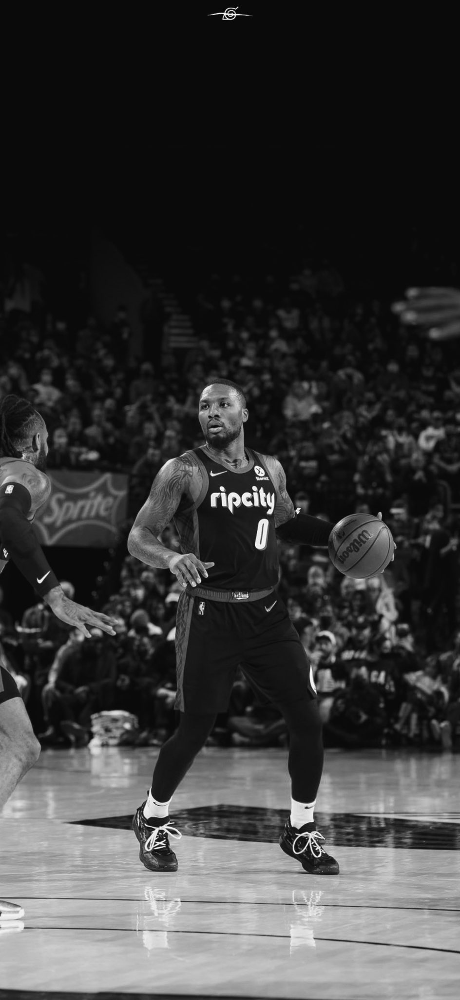 Damian lillard black sales and white