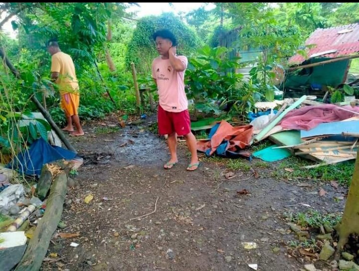 IfiaaAnd's tweet photo. A LAWLESS SOCIETY? VANDALISM? HOLLIGANISM?
This happened 5 days ago at the Salvilla farms in Abilay Norte Oton, Iloilo. Is this not a violation of ARTICLE III Sec. 1 of d Const. on d BILL OF RIGHTS? Why is this happening? @DAR @PNP @CHR #DARinutil #DARcorrupt #VillarsLandgrabbers https://t.co/Ijoi7wQGEO