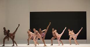 GWDanceWriter's tweet photo. Woke up 15 years’ ago this morning feeling a lot younger and loving ballet more - why? The previous evening was the premiere of Chroma & DGV: Danse à Grande Vitesse (2 of the most exciting ballets of the 21st Century) @WayneMcGregor #chriswheeldon #ballet https://t.co/4mwHqQTzH5