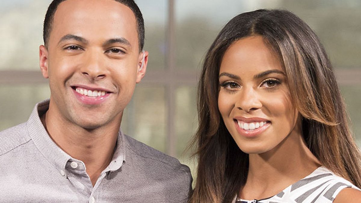 FakeShowbizNews's tweet image. Marvin Humes reveals he’s in the doghouse once again after refusing to agree a home-made curry prepared by Rochelle was just as good as one you’d get in a curry house
