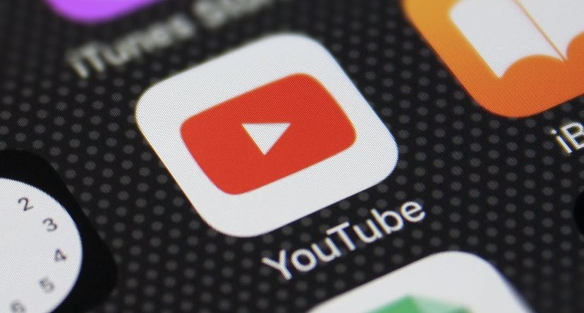 UnboxingStartup's tweet photo. YouTube is removing the dislike count on all videos across its platform.
.
Do you support @YouTube for their decision?
.
@UnboxingStartup #youtube #youtubedislikebutton #dislikebutton #unboxingstartupchannel #youtubeindia #youtubedislikecount #youtubedislikebuttonremoved # https://t.co/bjyms1nReV