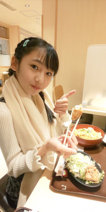 崎浜梨瑚(りこ)のTwitter画像14