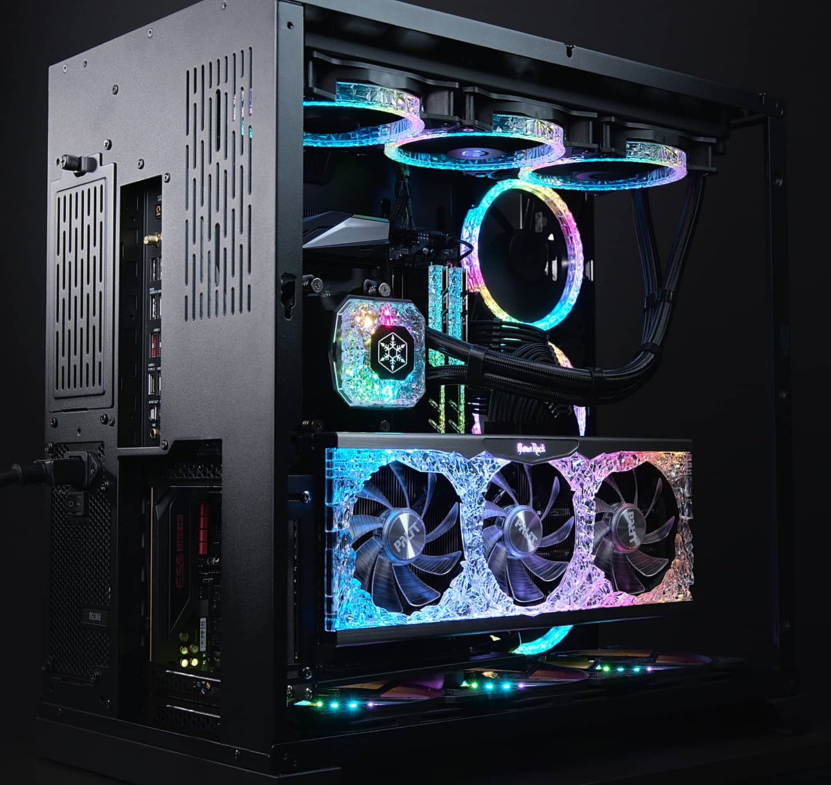 MancavePC tweet media