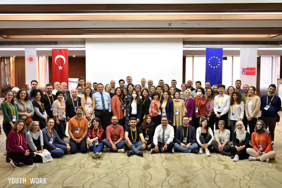 dakasogip's tweet photo. 📌International Symposium on Youth Employment Challenges - #ISYEC
2-6 Kasım 2021 tarihlerinde İstanbul’da düzenlenen Uluslararası Gençlik İstihdam Sorunları Sempozyumu’na katılım sağlayarak TRB2 Bölgesi Sosyal Girişimcilik Ekosistemi hakkında iş birlikleri gerçekleştirdik. https://t.co/uDdMgfjng9