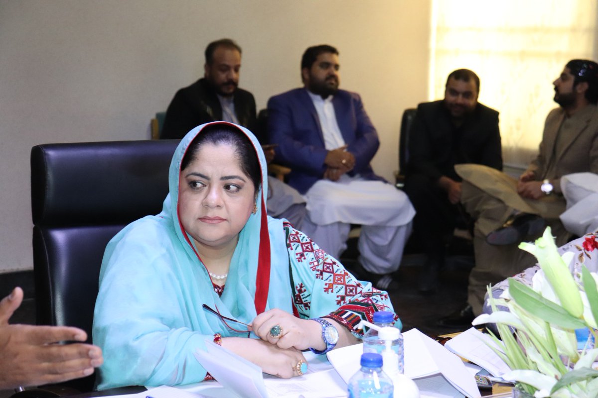 swsenfhr's tweet photo. 16th Board meeting of BAEF presided by @RindBushra Parliamentary Secretary for Social Welfare Deptt. Balochistan. Cases of 402 deserving patients were approved for Treatment. 17-11-2021 https://t.co/FB6DHT15KP