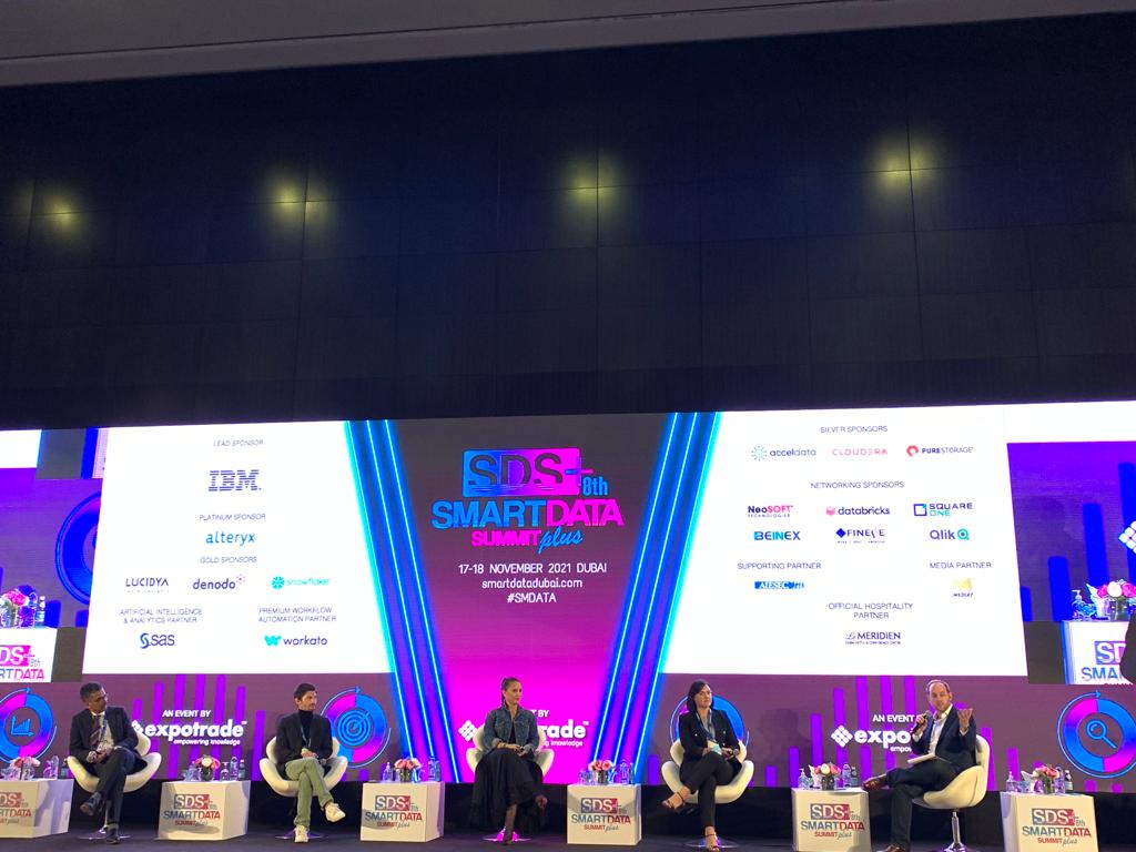 expotradeglobal's tweet photo. Time for a panel featuring Anand Venkatasamy @etisalat, Donald Krol @Workato, Jonathan Flender @alfuttaimgroup, Louise Blake @Seera and Tina Chikani Nader @UnileverGulf. Our panel discusses advanced analytics and AI for retail and ecommerce.
#SMDATA https://t.co/3YaOUEOXmb