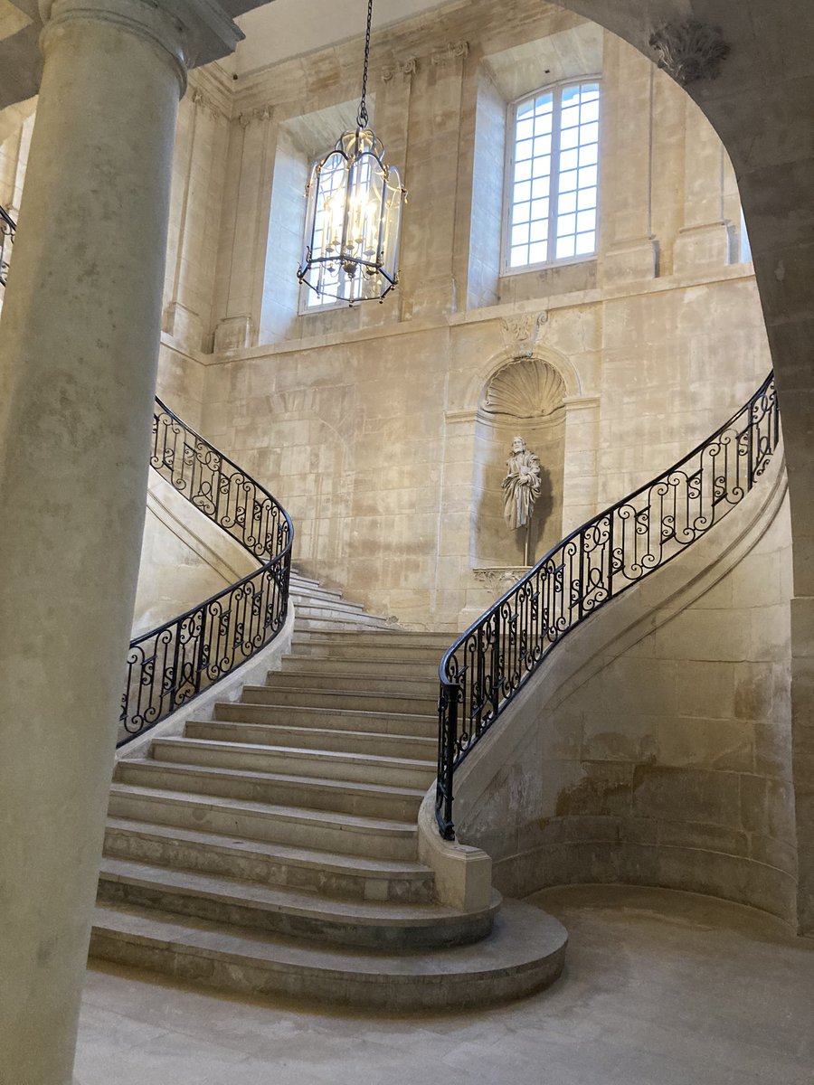 valerie egloff tweet media