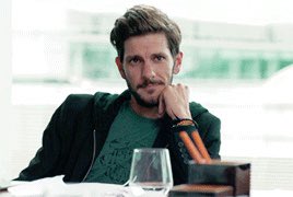 Happy birthday to the one and only Mathew baynton ily dude 