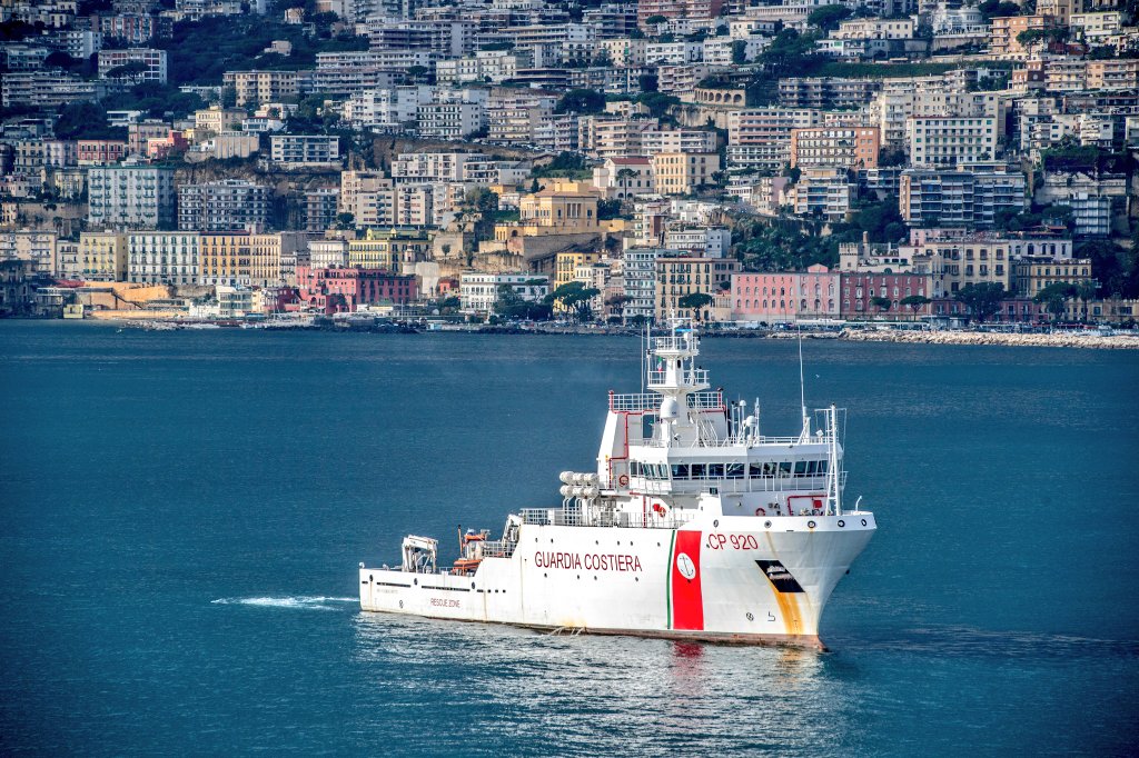 FlMichele69's tweet photo. OPV #NaveGregoretti of the @guardiacostiera🇮🇹 is currently deployed in the #EasternMediterranean as part of the #EuropeanUnion Mission #IUU🇪🇺 (Illegal, Unreported and Unregulated fishing) under the aegis of @EFCA_EU #EuropeanFisheriesControlAgency🇪🇺
@ItalyinGreece🇮🇹🇬🇷 https://t.co/6SD7Fsf7wU