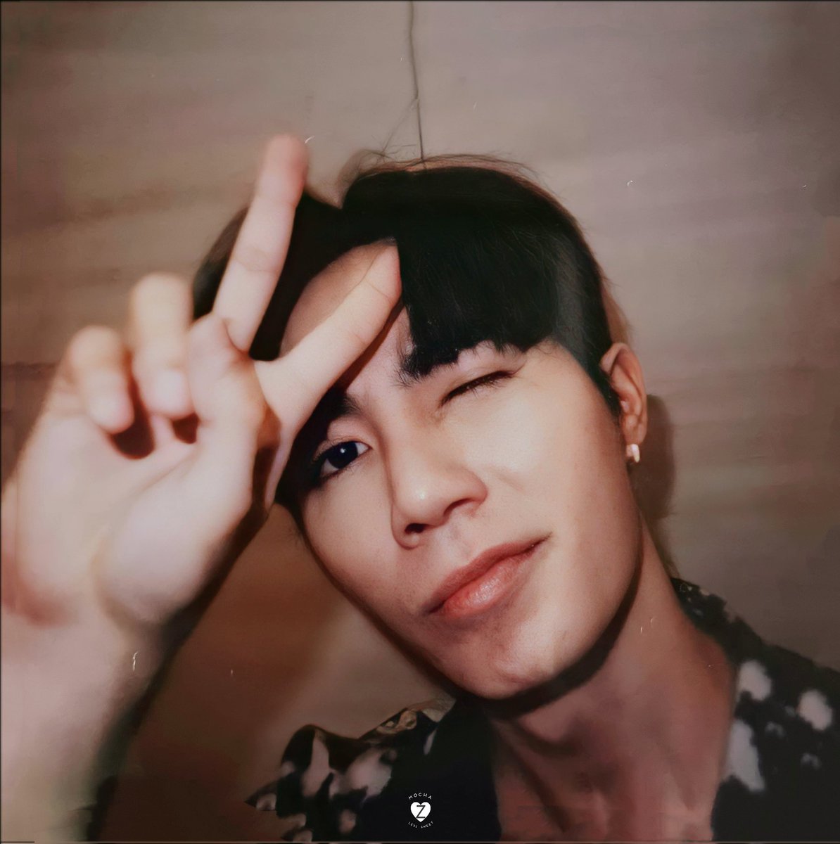 Mocha_lz's tweet photo. 📸 : 𝘚𝘦𝘭𝘧𝘪𝘦 𝘵𝘪𝘮𝘦 . ✌🏻✨

#ZeePruk https://t.co/IWszIBRNb5