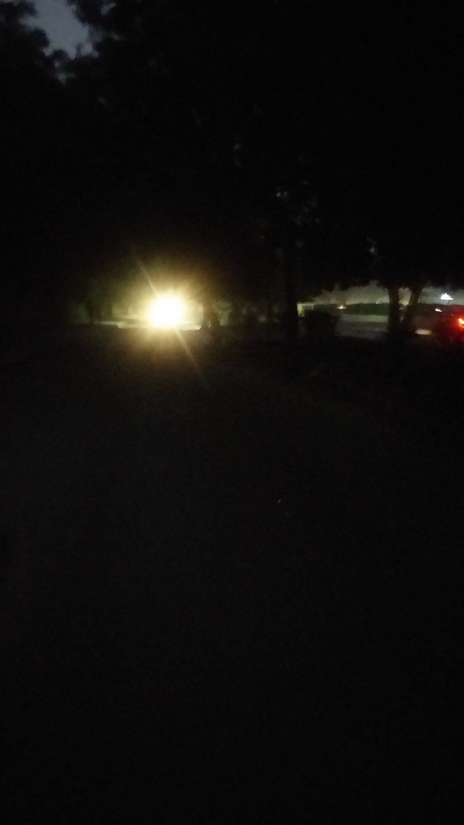 RahulRMGL's tweet photo. @CMODelhi, @EESL_India
Dark spot found in front of Netaji Subhash University of Technology (NSUT) Dwarka, New Delhi. The service road street lights are not working (pole no DDA R 201 - L 261), accident may happen any time, not safe for women also. Kindly arrange to repair. https://t.co/maiZ5Qh42I