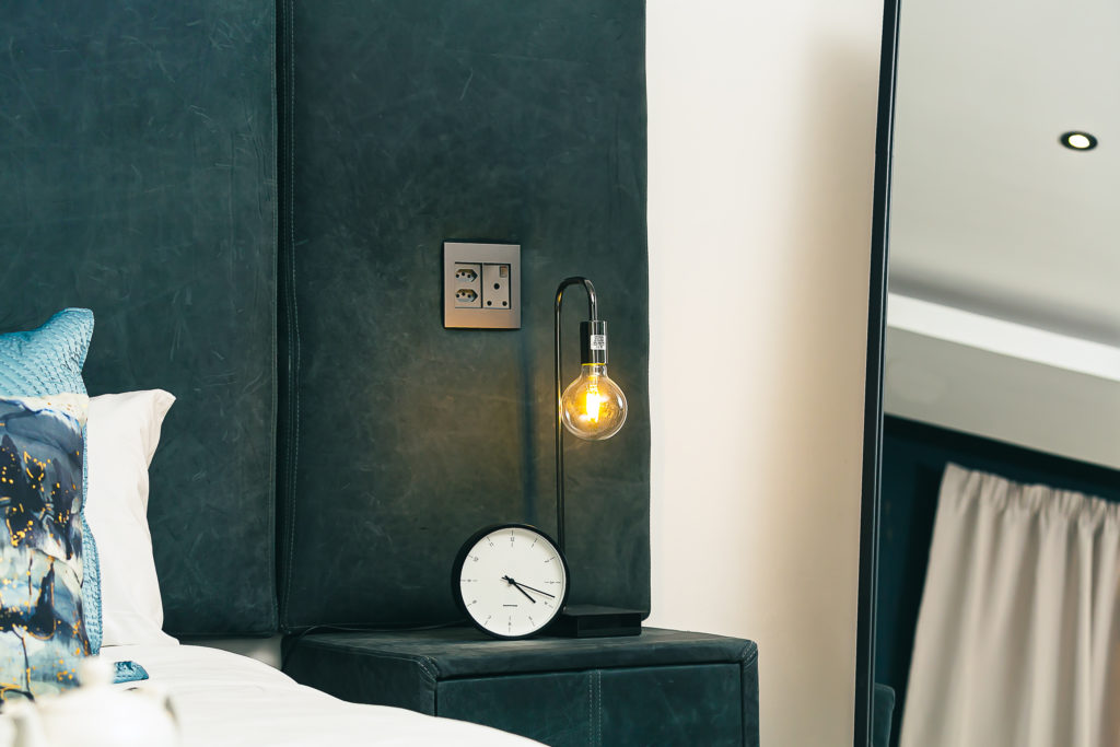 KasiEconomy's tweet photo. SA'S 1ST BLACK-OWNED LUXURY TOWNSHIP HOTEL WILL OPEN IN KHAYELITSHA.

On the 5th of Dec, Annette Skaap &amp; her husband will open The Spade Boutique Hotel  - the 1st luxury hotel to open in a township in SA.

The 4 star hotel is the brainchild of Annette who grew up in Khayelitsha. https://t.co/JjUggEIiE5
