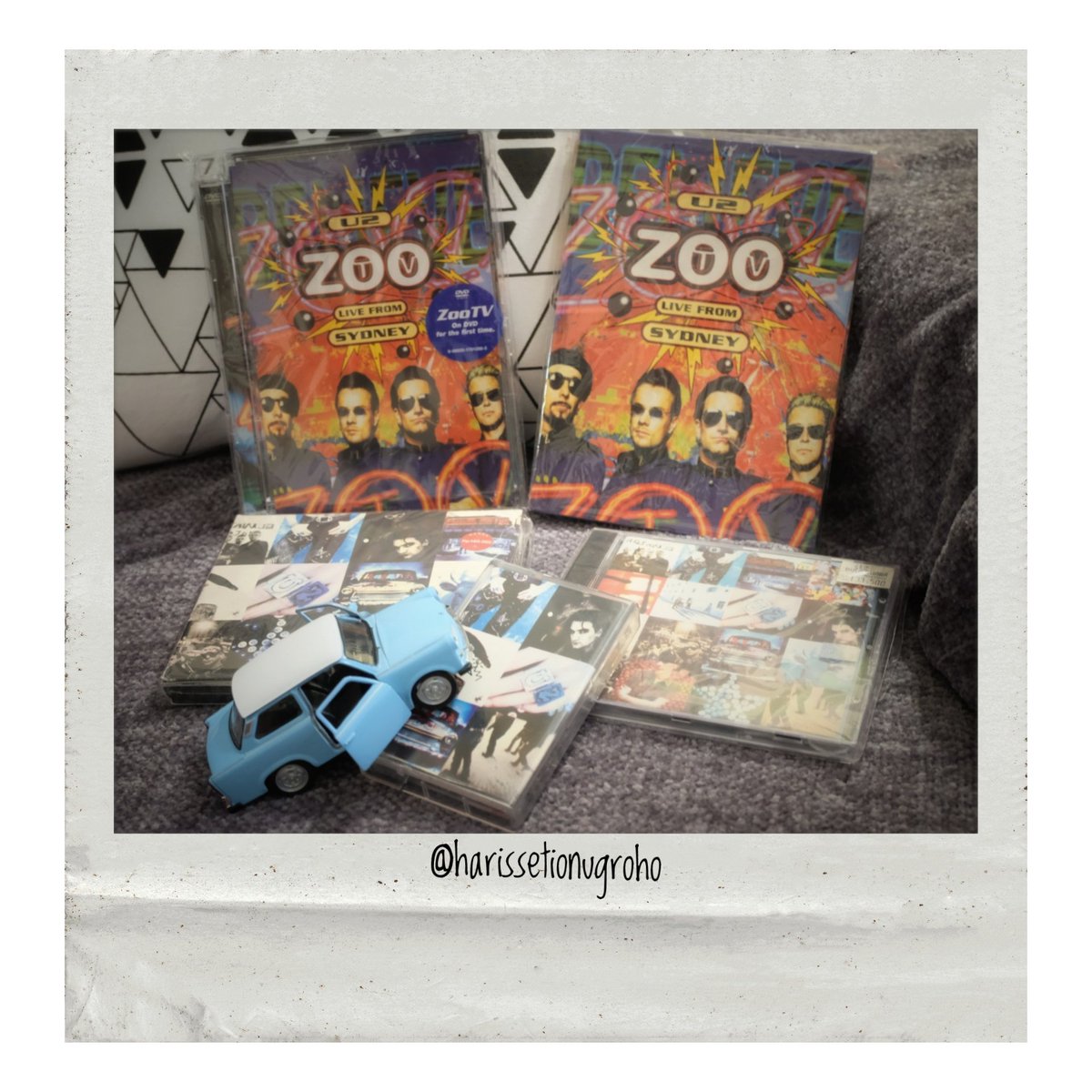 haris_________s's tweet photo. Happy 30th anniversary Achtung Baby
.
EVERYTHING YOU KNOW IS WRONG!
.
#U2
#AchtungBaby30
#WindmillLaneStudios
#HansaTonStudios
#Trabant
#ZooTV
#U2IndonesiaCommunity https://t.co/ohsM89XYXa
