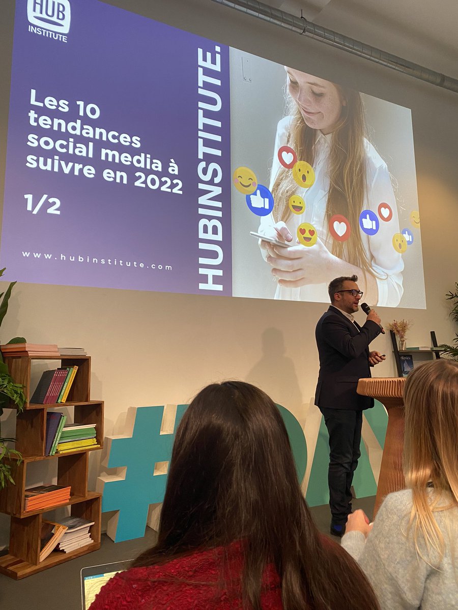 Journée Social &amp; Digital Advertising avec le <a href="/HUBInstitute/">HUB Institute</a> 

La journée commence par la présentation des 10 tendances #social #media en 2022 par <a href="/emmanuelvivier/">Emmanuel Vivier</a> 

#HUB #HubInstitut <a href="/MBADMB/">mbadmb</a> #alumnimbadmb