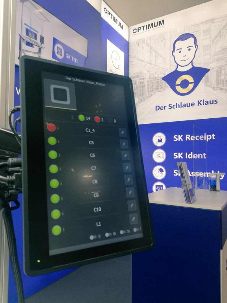 OptimumGmbh's tweet photo. ONTOUR 🚗
Na, schon wach? Wie wär's mit nem ☕? Unsere #SchlauerKlaus ist bereits startklar um Ihre Qualität zu sichern. 
3. Tag @productronica ( #prod21 ) nach wie vor finden Sie uns in Halle B2 Stand 512 #Qualitätssicherung für #Elektronik #Automotive #Medizintechnik #Luftfahrt https://t.co/7nGZbtcsiD