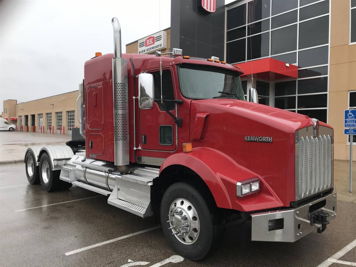 TTTExchange's tweet photo. More NEW Inventory! Here's a 2013 Kenworth T8Series Tractor 62" Sleeper, Paccar Engine $54,900
https://t.co/UcDuBzyDZN
REGISTER Here and Make an Offer!!
https://t.co/PFHWQQhjmr
#Kenworth #Kenworthtrucks #KenworthT8Series #Semitrucks #usedtrucks #usedcommercialtrucks
#trucks https://t.co/7nRjUl3PC2