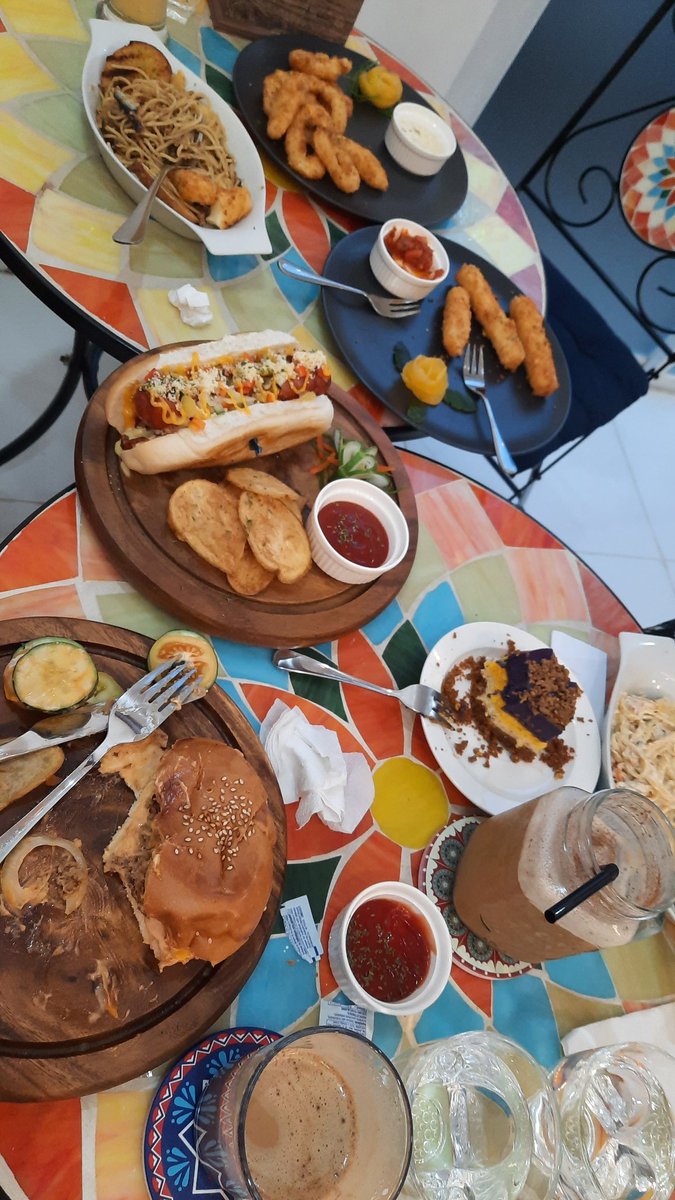 Rizza0524's tweet photo. 🍴 https://t.co/GCyybMBcZs
