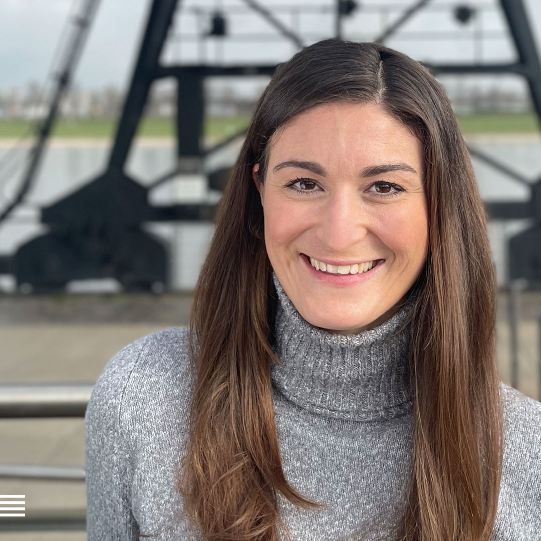 bayard_official's tweet photo. 📣We are happy to introduce our new colleague Laura. From now on, she will support the back office & part-time as our #FeelGoodManager. Laura brings with her many years of experience in the areas of business management as well as human resources & organisational management.👋 https://t.co/UFqA8GTbpf