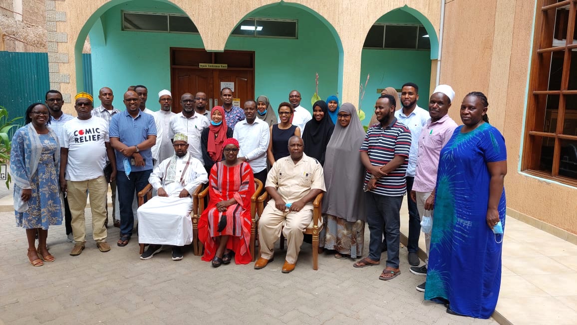 UNODCEastAfrica's tweet photo. #Kenya:@UNODC is facilitating a 1-day consultative workshop for the @ODPP_KE on Rapid Reference Guide in sexual &amp; gender-based violence (SGBV) cases in Garissa County.

The guide will enable prosecutors to facilitate the prosecution of #SGBV cases with ease.#PLEADYetu 
@EUinKenya https://t.co/Uvl90BEr80