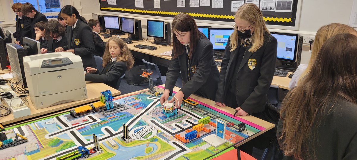 Another enthusiastic and amazing evening with the Calderstones KS3 robot club. Progress is being made on the lego league challenge #lego <a href="/TheIET/">The IET​</a> <a href="/raisingrobots/">Raising Robots: Authorised LEGO® Education Partner</a>